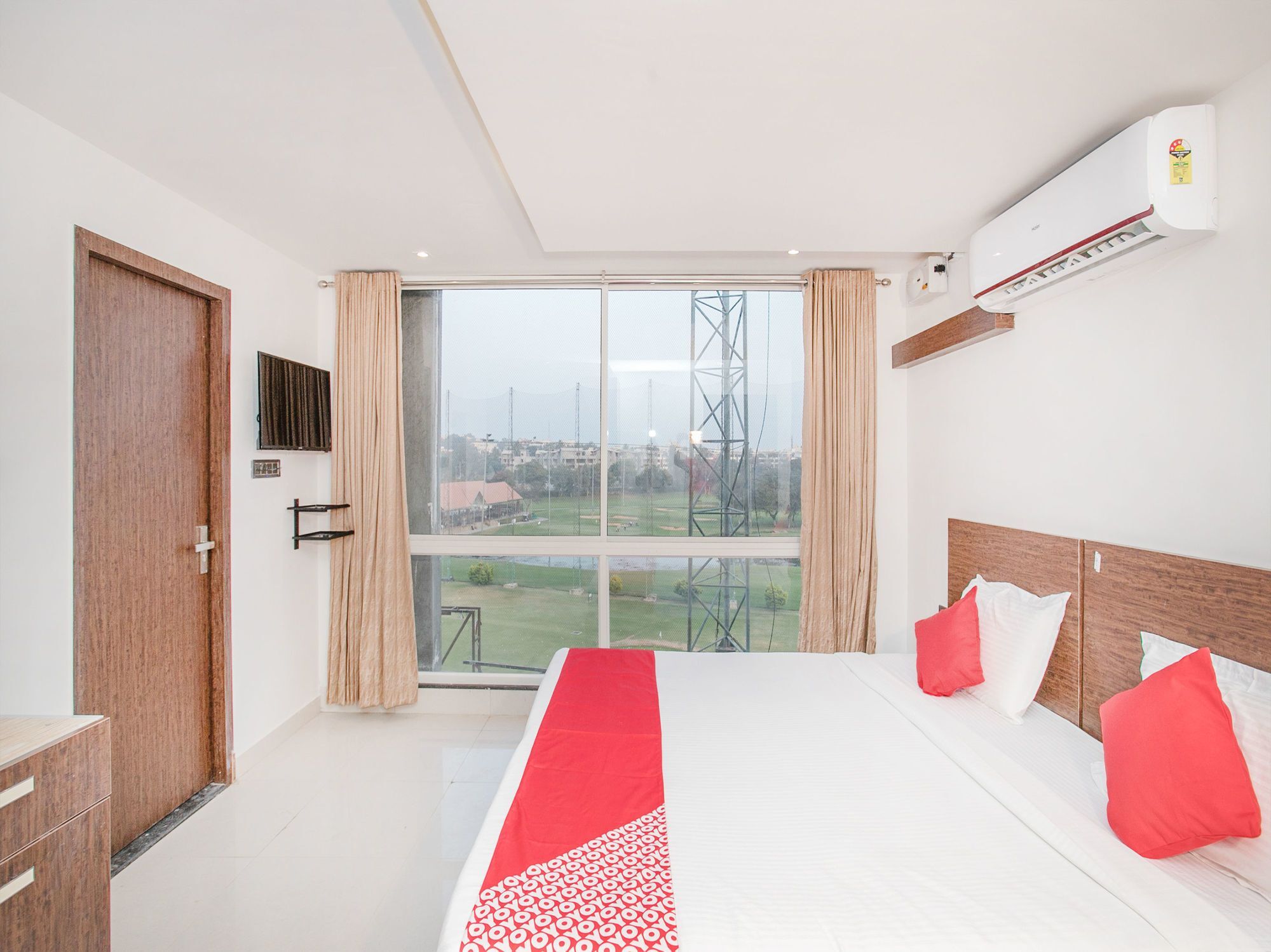Hotel O Corner Golf View Near Embassy Golf Link Business Park Bangalore Exterior foto
